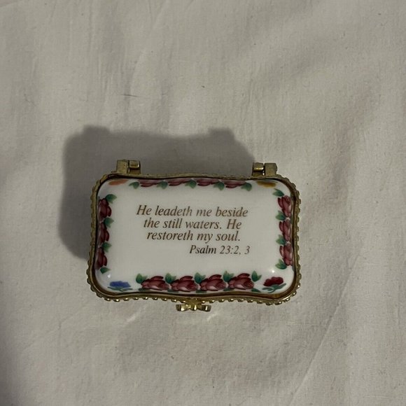 Imperial Porcelain Square Shaped Hinged Trinket Box w/Bible Verse Psalm 23:2,3 - Picture 4 of 4